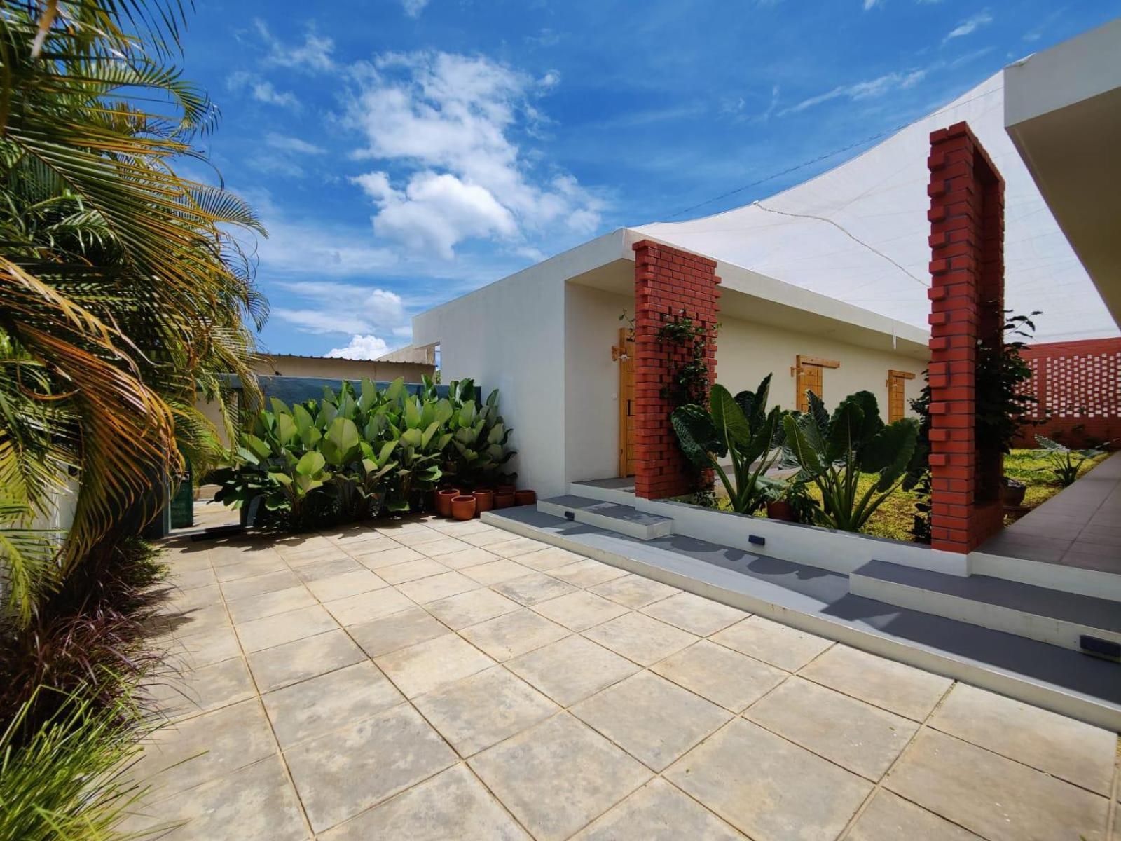 Tropicopia Hotell Mysore Eksteriør bilde